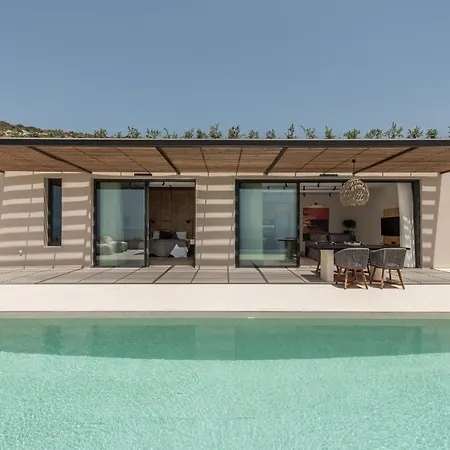 Villa Limnionas Infinity Cave *